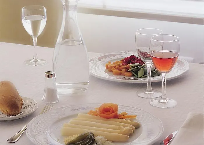 Hotell Balneario Seron 2*